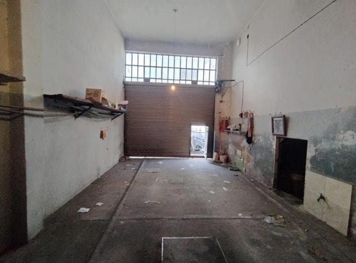Local. | Almafuerte Al 3600 - 2