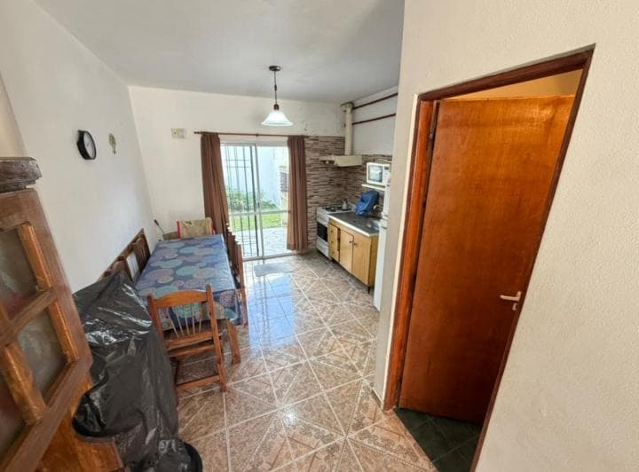Triplex Al Frente en Venta en Mar del Tuyu Impecable - 4