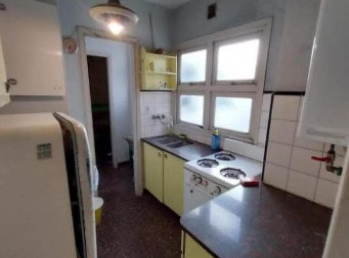 Departamento en Venta - 3 Dorm. 2 Baños - Necochea - 5
