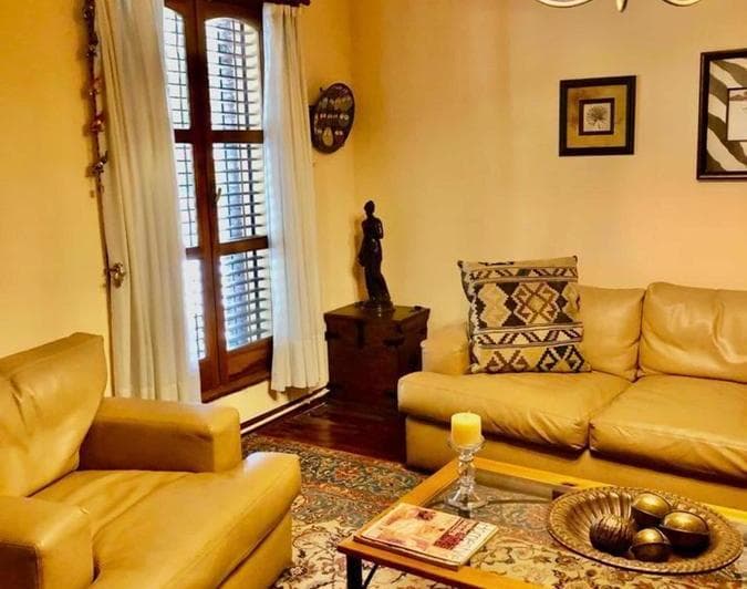 Casa en Venta - 2 Dorm. 2 Baños - 260 m² - Las Flores - 3
