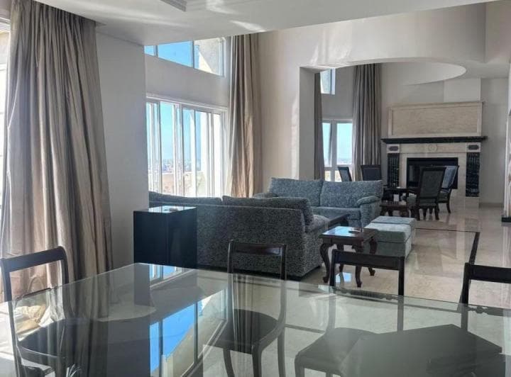 Departamento Duplex 5 Ambientes en Alquiler, Chateau, Puerto Madero - 3