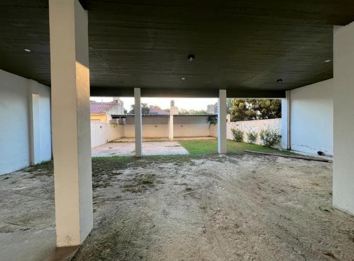 Moderno Departamento Tres Ambientes con Cochera - a Estrenar - 5