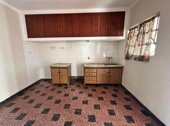 Casa en Alquiler Lujan Tres Ambientes Alberti 2242 - 4