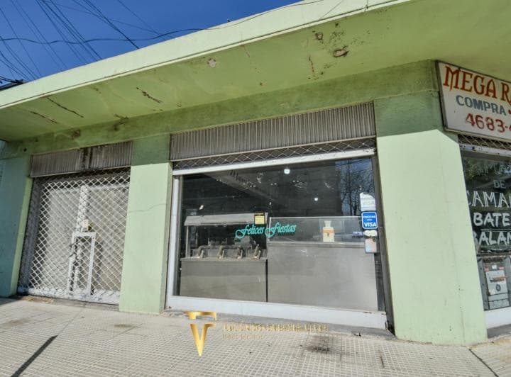 Venta - Terreno - Local - Parque Avellaneda - Juan Bautista Alberdi - 2