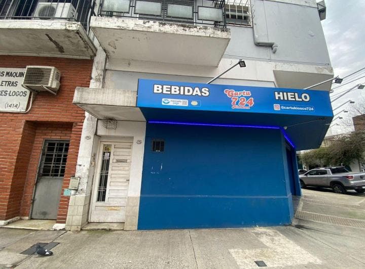 Venta en Block Locales y Departamentos - 4