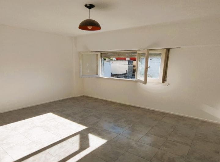 Departamento de 1 Ambiente en Venta en Balvanera - 2