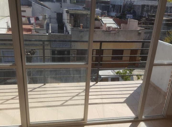 Imperdible Departamento de 2 Amb. con Balcón y Terraza Propia!bajas Expensas! - 4