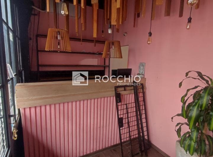 Local en Villa Ballester - 2