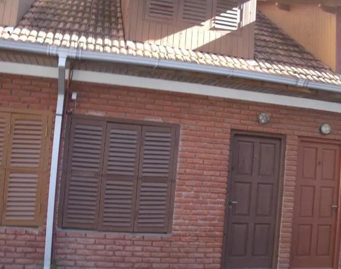 PH en Venta - 2 Dorm. 2 Baños - Cochera - 77 m&sup2; - San Bernardo del Tuyú - 2