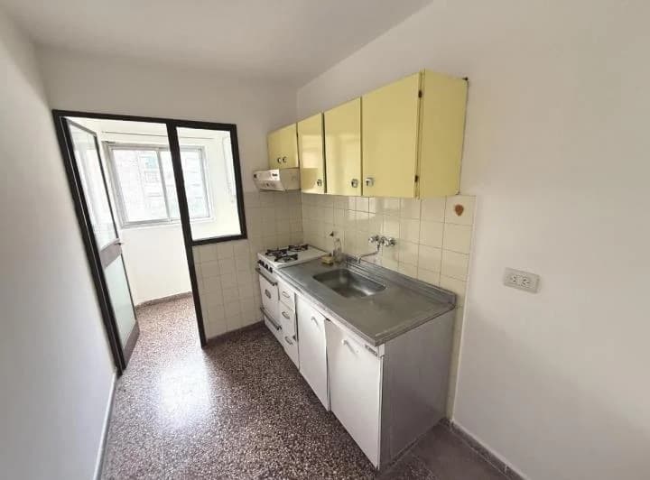 Departamento 1 Dormitorio con Seguridad en Venta - Centro - 5