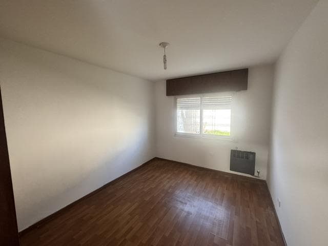 Propiedad Apta Uso Comercial en Cerro de Las Rosas. - 3