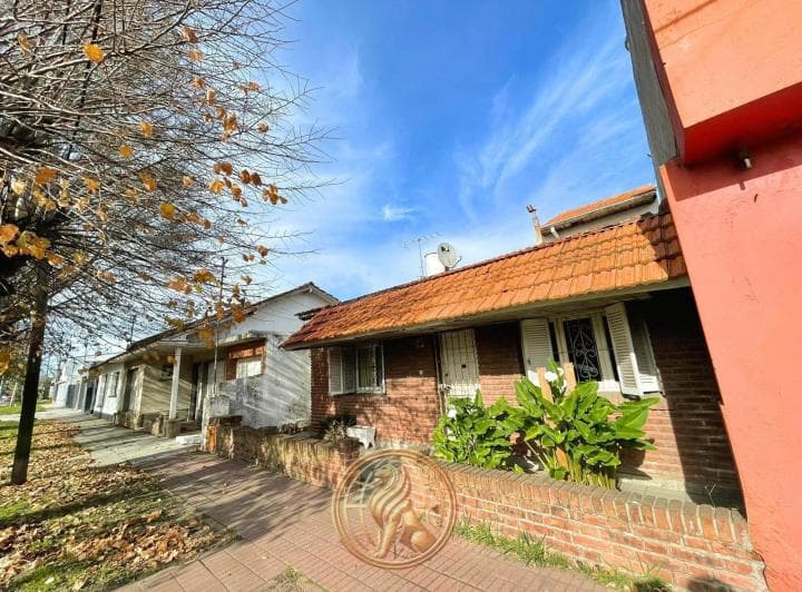 Venta Casa Mar del Plata Bernardino Rivadavia a Refaccionar - 2