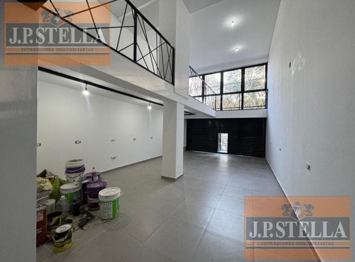 Local Comercial 109 m² Refaccionado a Nuevo, S/ Peatonal y Frente a La Plaza - San Justo (Centro) - 3