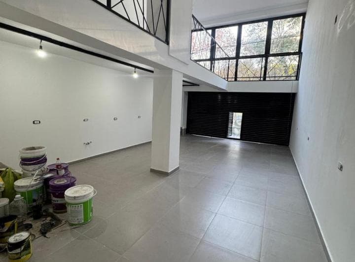 Local Comercial 109 m² Refaccionado a Nuevo, S/ Peatonal y Frente a La Plaza - San Justo (Centro) - 4