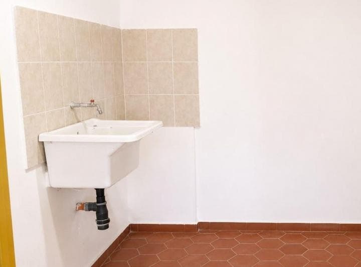 Local Comercial con Frente Vidriado en Alquiler en Barrio Alta Cordoba - 3