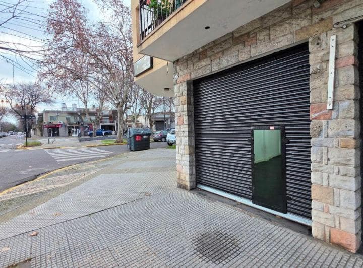 Local Comercial 20 m&sup2; en Alquiler. Liniers - 4