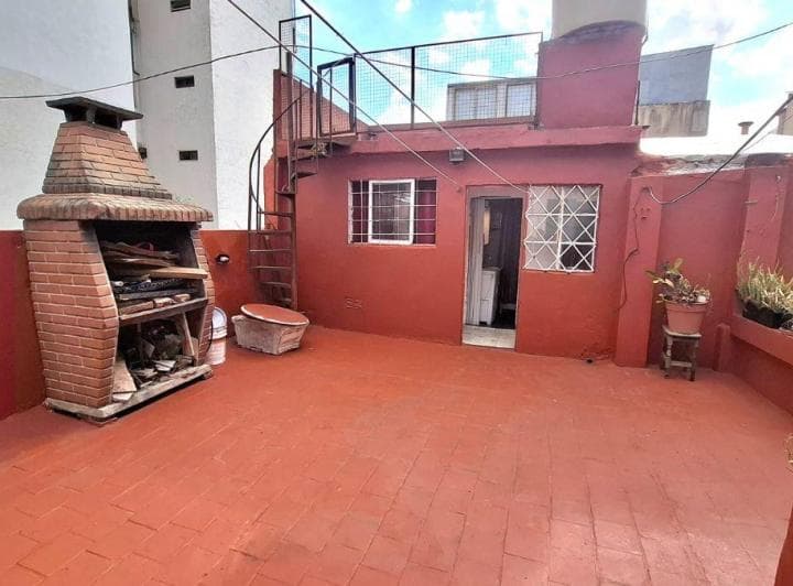Venta de PH 4 Amb con Terrazas Oportunidad a Refaccionar - 2