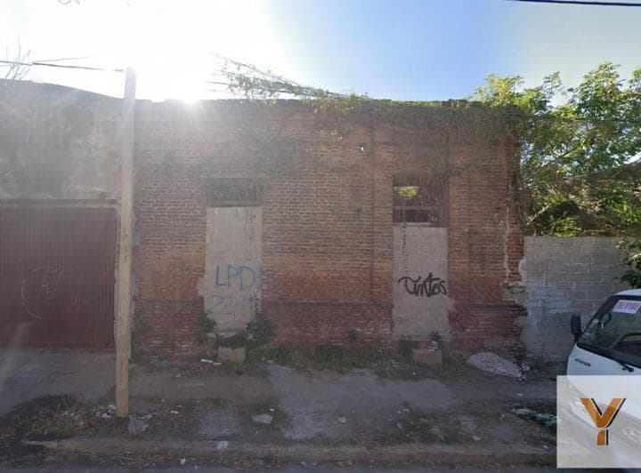 Terreno en Venta - 350 m² - Talleres - 3