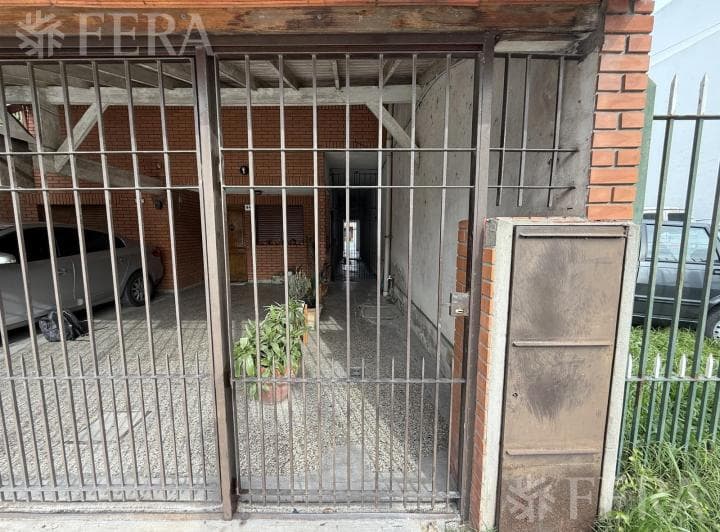 Venta PH 3 Ambientes con Jardín en Bernal Oeste - 3