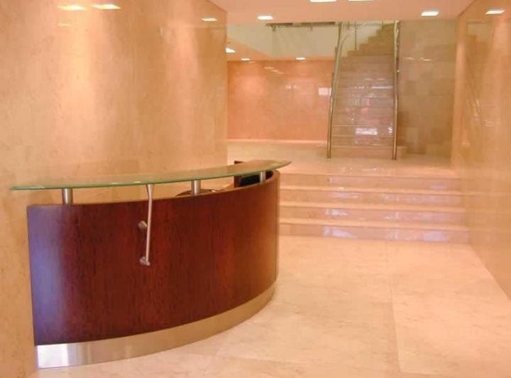 Alquiler Oficina 100 m² en Montserrat - 4