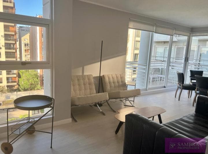 Departamento 3 Ambiientes en Suite. Amoblado con Cochera, Full Amenities Sobre Cervinio 4700. - 2