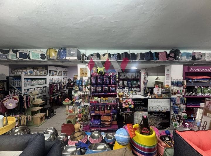 Local Comercial en Esquina en Venta - 5