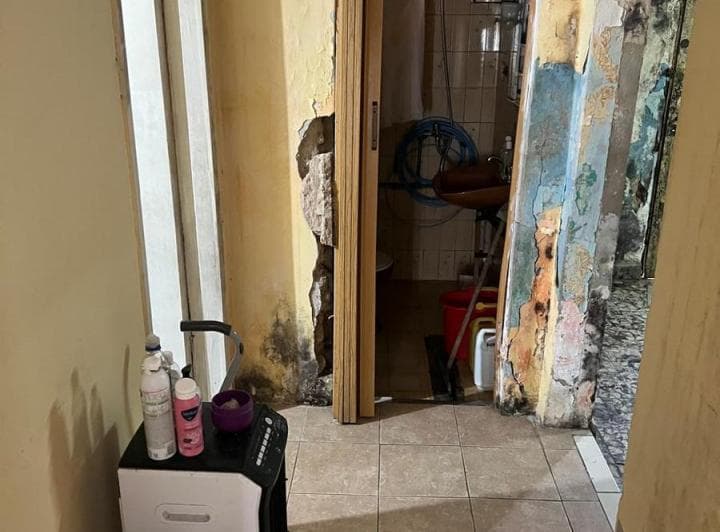 Casa PH en Venta de 3 Ambientes en Lanus Oeste con Fondo y Parque Oportunidad - 2