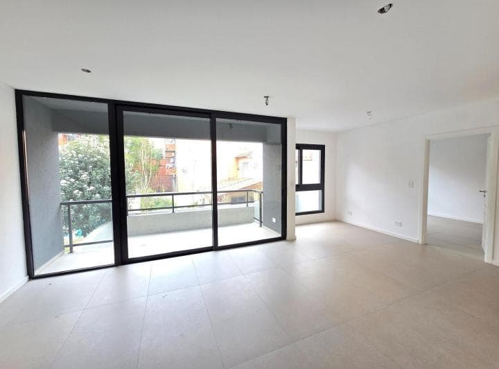 Estreno Exclusivo de 2 Ambientes con 2 Cocheras en San Isidr - 3