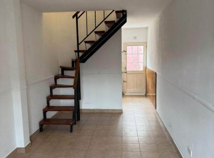 Duplex de 3 Ambientes con Patio y Entrada de Coche. - 3