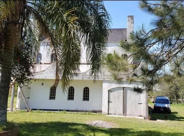 Campo en Venta - 4 Dorm. 3 Baños - Cochera - 52.421 m² - Mercedes - 2
