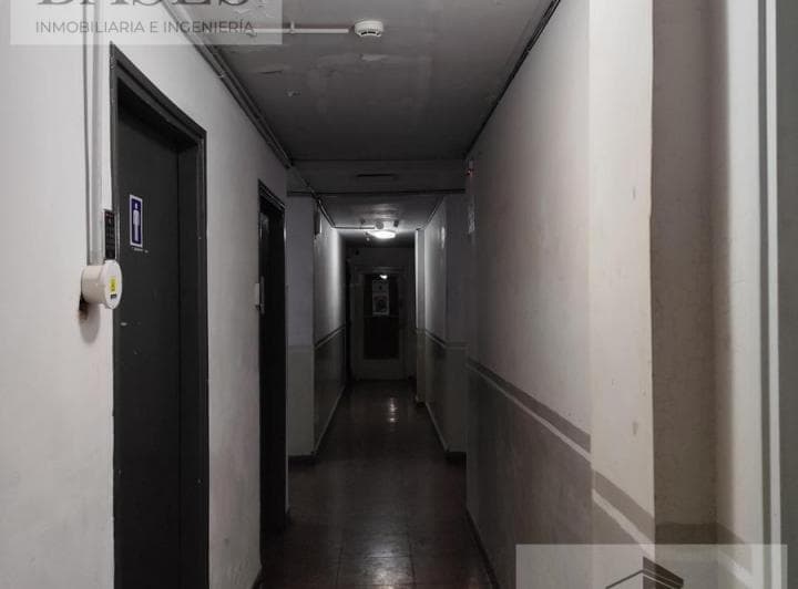 Venta Oficina en Galeria Pasaje Central B° Centro - 5