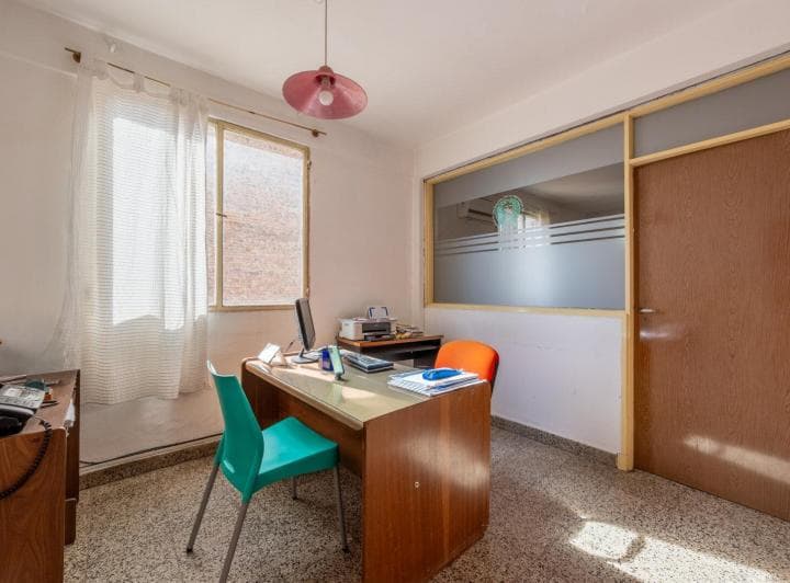 Venta o Alquiler 3 Oficinas con Sala de Espera - 4