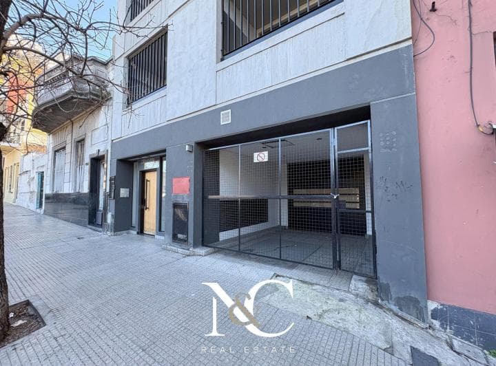Depósito en Venta en Boedo Cerca de La Autopista - 2