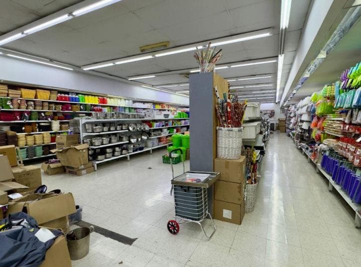 Gran Local en Belgrano Terreno Propio Sin Expensas Av Cabildo - 5