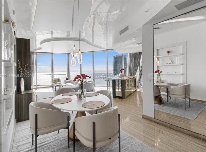 Departamento en Venta en Sunny Isles, Miami, Florida - 3