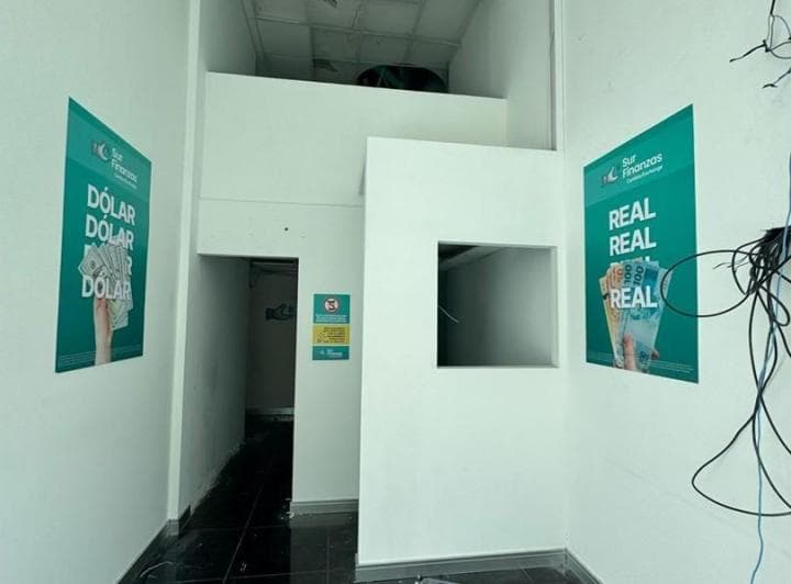 Local de 70 m² en Venta en Av Santa Fe Doble Altura - 2
