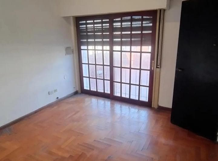 Departamento de 3 Amb. 1er. Piso en Alquiler en San Justo - 2
