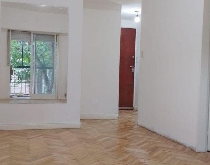 Departamento de 3 Ambientescon Balcón en San Cristóbal: Amplitud, Comodidad y Excelente Distribución - 2