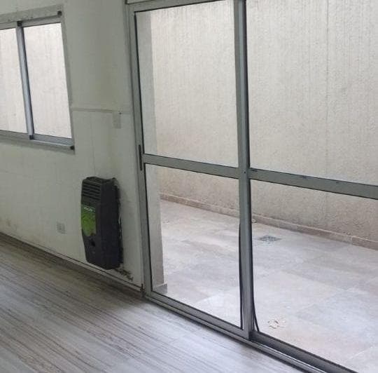 Monoambiente en Pb con Patio en Alquiler en Villa Luro. - 3