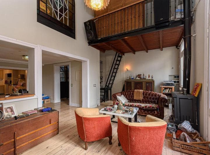 Venta Casa con Amplio Local en Pb Sobre Lote Propio en Belgrano. - 3