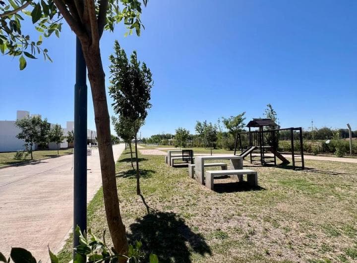 Lote Apto Duplex en Distrito Sur - Etapa 1 - 5