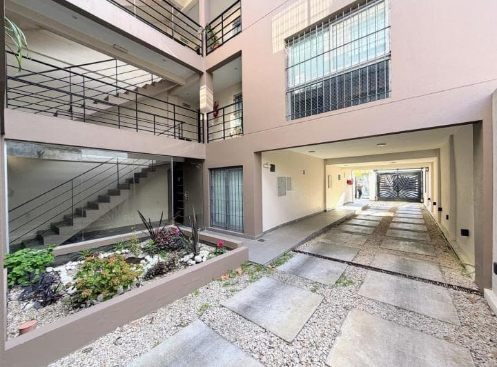 Alquiler de Oficina 2 Ambientes en Ramos Mejia Muy Buen Estado Ideal Uso Profesional o Vivienda - 4