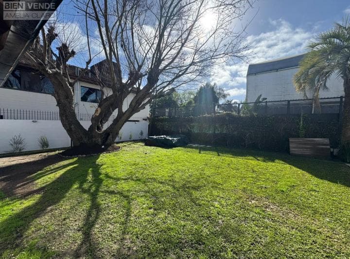 Alquiler Casa en Lomas de San Isidro | Gran Jardín Quincho y Pileta | 850 m² | Garage Para 4 Autos - 4