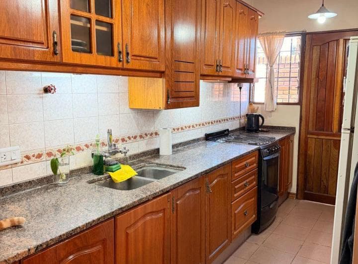 Casa de con 3 Dorm. en Alquiler en Godoy Cruz - 4