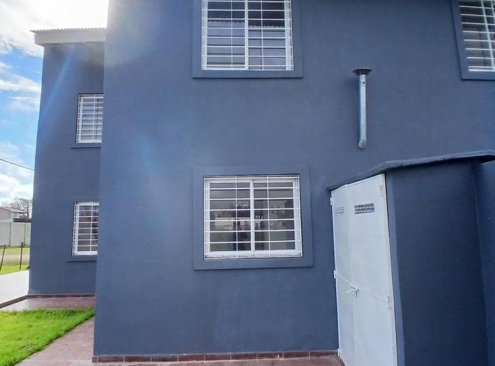 Casa Tipo Duplex, a Estrenar, con Escritura, en El Barrio Domselaar Chico Venta - 5
