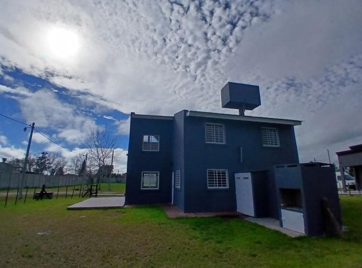 Casa Tipo Duplex, a Estrenar, con Escritura, en El Barrio Domselaar Chico Venta - 2