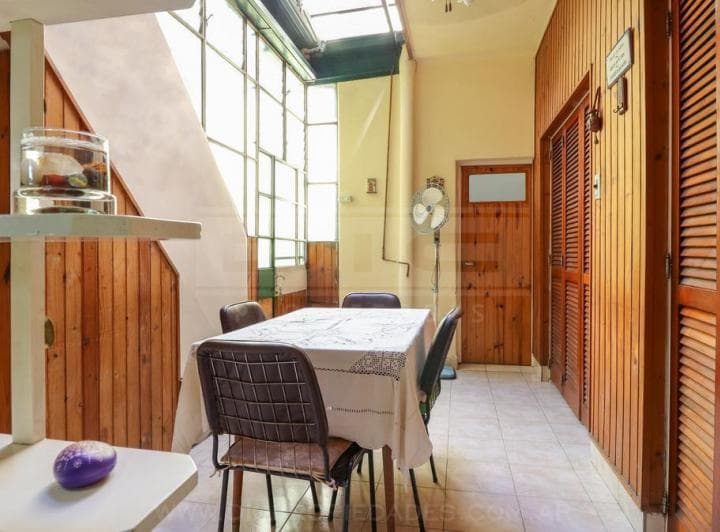 Casa 6 Ambientes Venta - Saavedra - 2