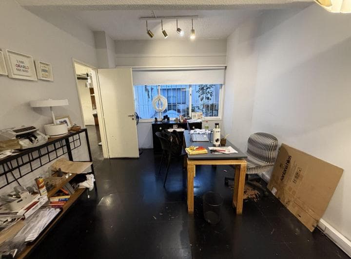 Venta de Amplia y Luminosa Oficina, Recoleta - 5