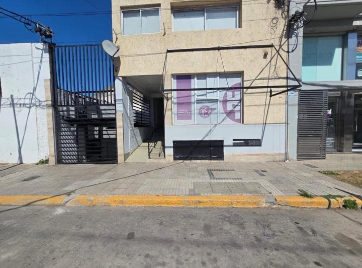 Oficina en San Lorenzo - 2