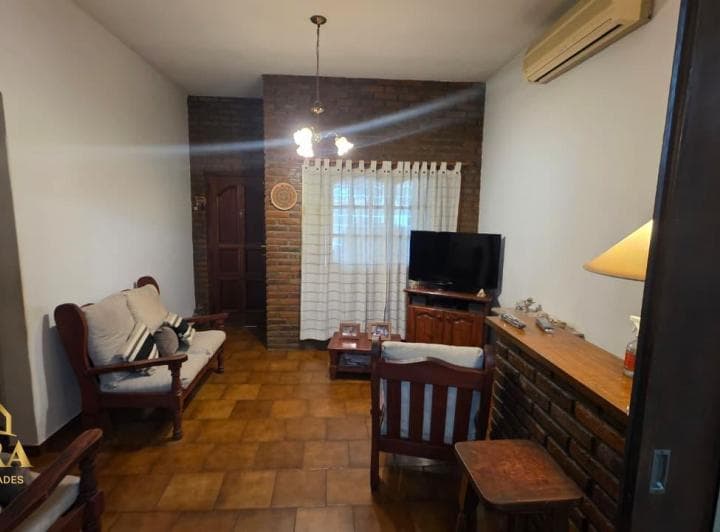 Venta Casa 3 Ambientes con Parque en Quilmes - 5